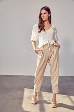 Load image into Gallery viewer, Puff Sleeve Cinched Top
