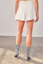Load image into Gallery viewer, Flare Shorts
