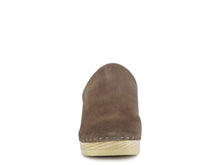 Load image into Gallery viewer, RAG &amp; CO DARCIE Taupe Suede Clogs
