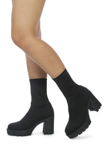 Load image into Gallery viewer, Zinnia Knitted Block Heeled Boots
