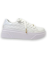 Load image into Gallery viewer, Quilted Platform Sneaker
