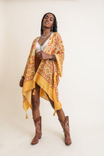 Load image into Gallery viewer, Touch of Morroco Tapestry Tassel Kimono
