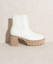 Load image into Gallery viewer, OASIS SOCIETY Aubrey - Platform Paneled Boots
