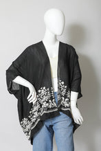 Load image into Gallery viewer, Floral Embroidered Stitch Kimono
