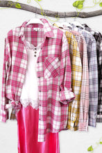 Load image into Gallery viewer, Plaid Button Down Pocket Shirt
