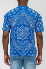 Load image into Gallery viewer, Weiv Mens Bandana Print TShirt
