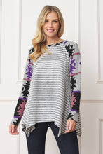 Load image into Gallery viewer, Tribal Sleeve Handkerchief Tunic
