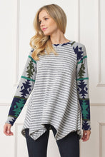 Load image into Gallery viewer, Tribal Sleeve Handkerchief Tunic
