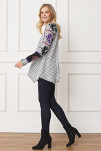 Load image into Gallery viewer, Tribal Sleeve Handkerchief Tunic
