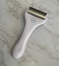 Load image into Gallery viewer, Body Massage Ice Roller

