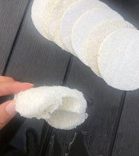 Load image into Gallery viewer, Natural Loofah Sponge Pads 5-pcs
