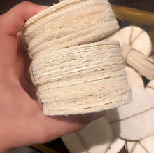 Load image into Gallery viewer, Natural Loofah Sponge Pads 5-pcs
