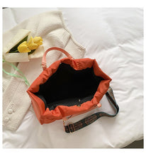 Load image into Gallery viewer, C63BDA46EC2D8C4C72FF1EE560C599CF/18972741_ceab4895-eccc-4c07-9f7c-2e24aacede9c.jpg
