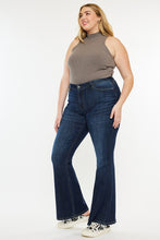 Load image into Gallery viewer, Plus Petite Dark Wash Mid Rise Flare Jeans
