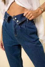 Load image into Gallery viewer, High Rise Flap Waisted Relaxed Jeans
