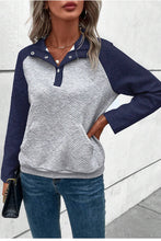 Load image into Gallery viewer, Gray Textured Contrast Splicing Raglan Sleeve Top
