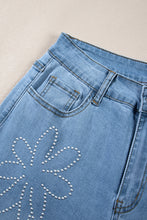 Load image into Gallery viewer, Light Blue Floral Rhinestone Decor High Rise Wide Leg Jeans
