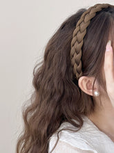 Load image into Gallery viewer, Polyester Braided Wide Headband
