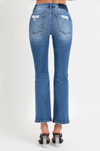 Load image into Gallery viewer, RISEN Mid Rise Ankle Straight Jeans with Pockets
