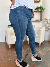 Load image into Gallery viewer, Judy Blue Full Size Cuffed Hem Low Waist Skinny Jeans
