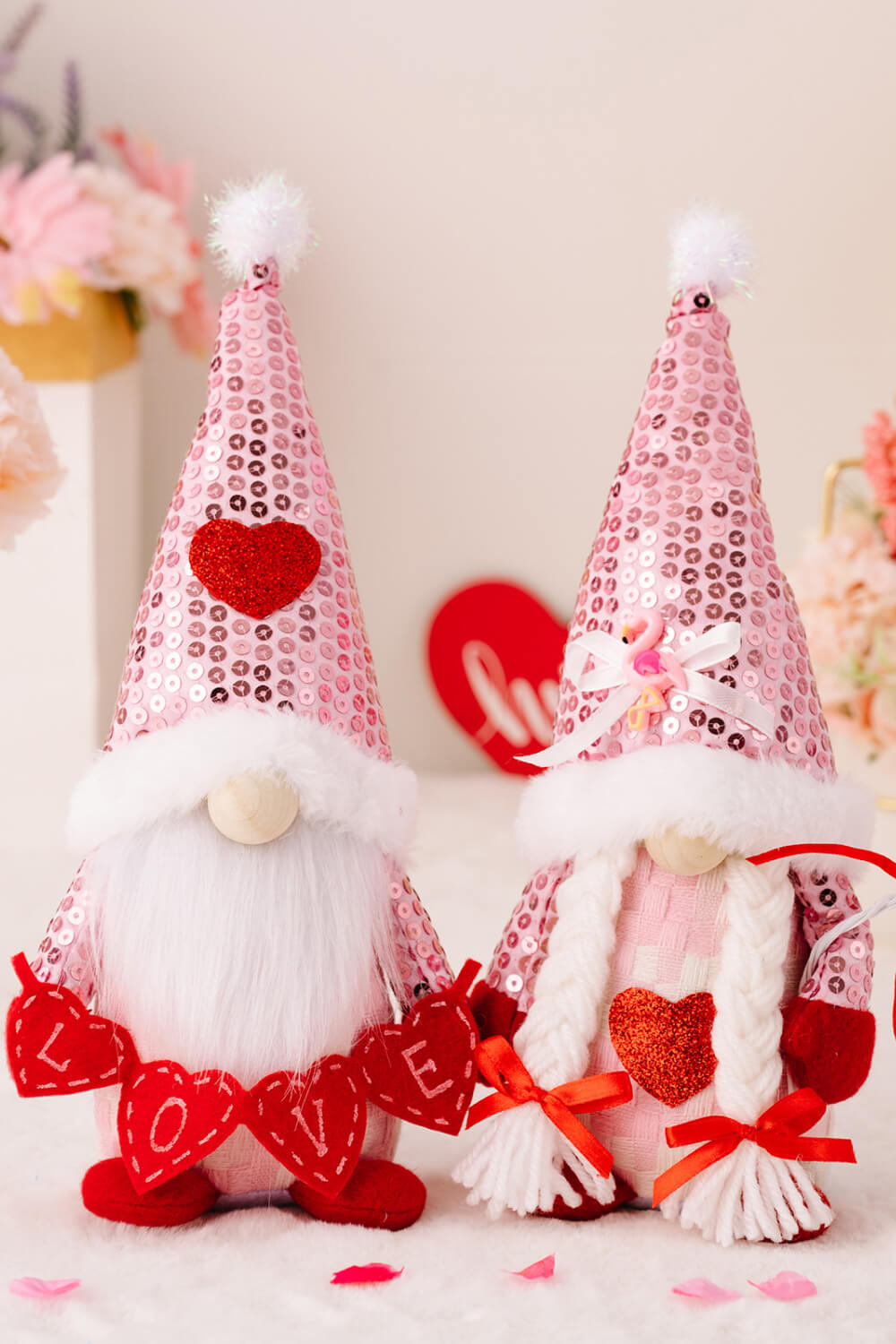 2 Styles - Sequined Heart / Love - Pointed Hat Faceless Gnome Ti Amo I love you