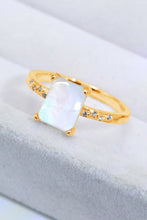 Load image into Gallery viewer, Square Moonstone Ring
