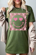 Load image into Gallery viewer, XOXO Smiley Face Sequined Short Sleeve T-Shirt
