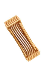 Load image into Gallery viewer, Natural Bamboo Ark Hand Round Clutch
