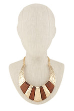 Load image into Gallery viewer, Round Metal and Wooden Pendant Necklace
