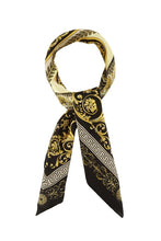 Load image into Gallery viewer, Multi Flower Print Scarf
