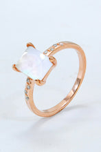 Load image into Gallery viewer, Square Moonstone Ring
