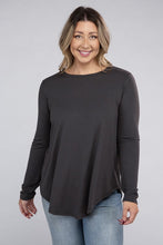 Load image into Gallery viewer, Plus Long Sleeve Round Neck Round Hem Top
