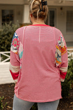 Load image into Gallery viewer, Plus Size Exposed Seam Printed Striped Round Neck Sweatshirt
