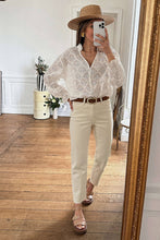 Load image into Gallery viewer, White Fanshaped Lace Hollow out Split Neck Puff Sleeve Blouse
