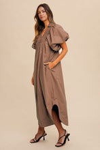 Load image into Gallery viewer, Annie Wear Smocked Puff Sleeve Midi Dress

