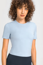 Load image into Gallery viewer, Round Neck Short Sleeve Yoga Tee
