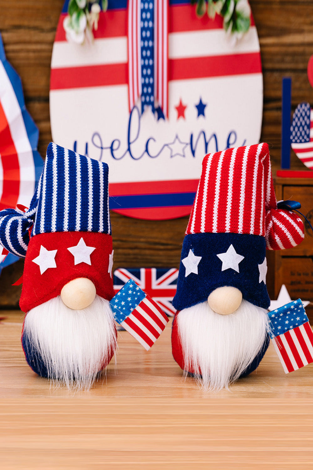 2pc Set -  Patriotic Knit Decor Gnomes Ti Amo I love you