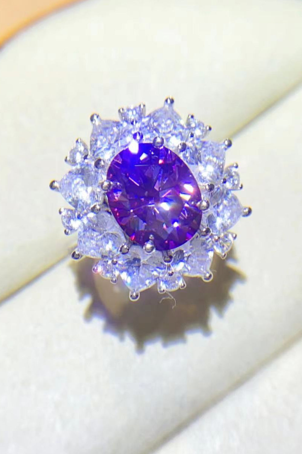 3 Carat Purple Ovel Moissanite 925 Sterling Silver Platinum-Plated Ring with Zircon Accent Stones Ti Amo I love you