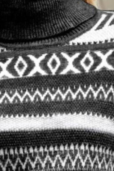 3 Colors - Geometric Turtleneck Long Sleeve Sweater - Sizes S-XL Ti Amo I love you