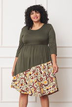 Load image into Gallery viewer, 3 Styles - Womens Plus Size - Asymmetrical Accent Midi Dress - Sizes 1X-3X Ti Amo I love you
