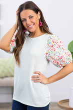 Load image into Gallery viewer, White Contrast Floral Puff Sleeve Ribbed Knit Plus Size Blouse
