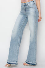 Load image into Gallery viewer, Risen Plus Size High Rise Wide Leg Jeans
