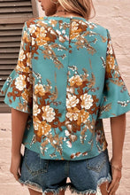 Load image into Gallery viewer, Printed Round Neck Half Sleeve Blouse
