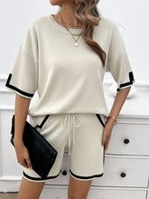 Load image into Gallery viewer, Contrast Trim Round Neck Top and Shorts Set
