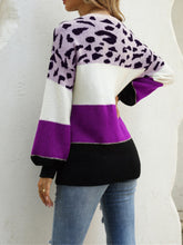 Load image into Gallery viewer, 4 Colors - Color Block Round Neck Sweater - Sizes S-XL Ti Amo I love you
