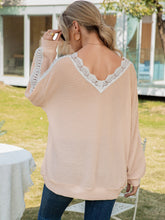 Load image into Gallery viewer, 4 Colors - Contrast Spliced Lace V-Neck Top Ti Amo I love you
