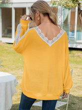 Load image into Gallery viewer, 4 Colors - Contrast Spliced Lace V-Neck Top Ti Amo I love you
