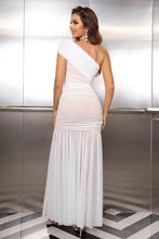 Load image into Gallery viewer, 4 Colors - One-Shoulder Ruched Maxi Dress Ti Amo I love you
