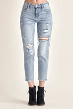 Load image into Gallery viewer, RISEN Distressed Slim Cropped Jeans
