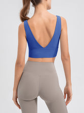 Load image into Gallery viewer, Scoop Neck Wide Strap Active Tank
